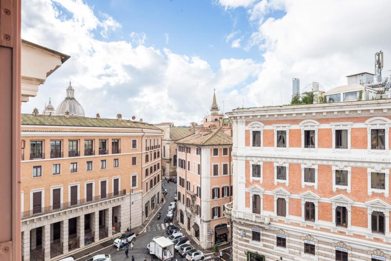 Cozy Wooden Apt In Piazza Navona Apartment Rome Exterior photo